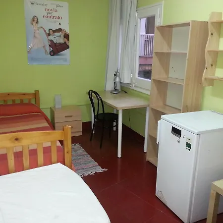 Residencia Universitaria San Marius- Muntaner Διαμέρισμα *
