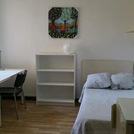 Residencia Universitaria San Marius- Muntaner Lägenhet Barcelona