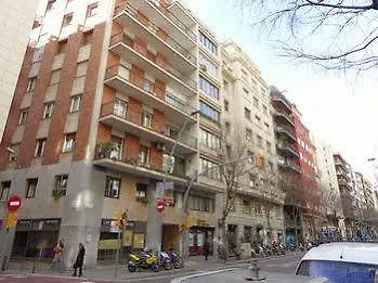 Residencia Universitaria San Marius- Muntaner Barcelona